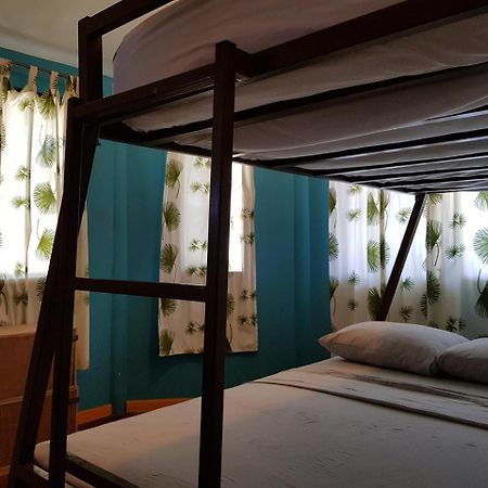 Hostel Mamallena Bocas Del Toro (Adults Only) Екстер'єр фото