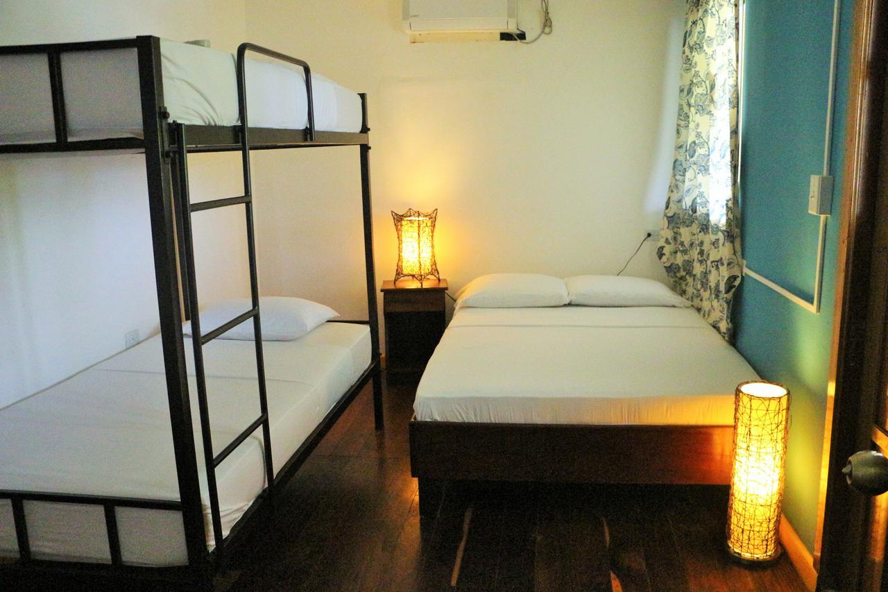 Hostel Mamallena Bocas Del Toro (Adults Only) Екстер'єр фото
